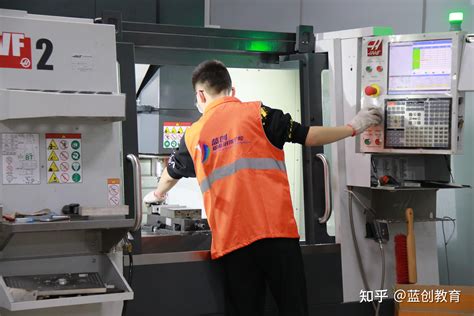 cnc 是 什么|什么是 CNC 加工？揭开计算机数控的强大力量 .